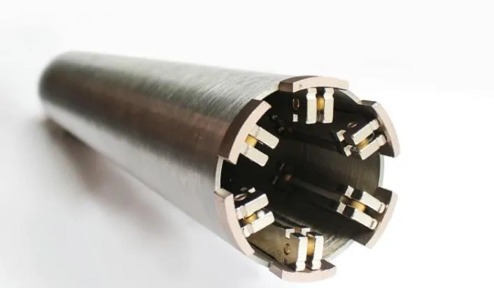 Magnetisk hållare för lödning