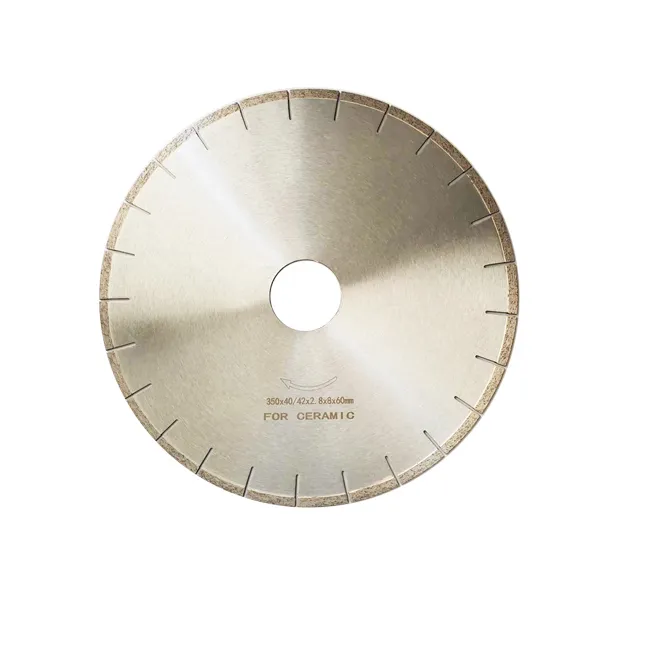 Monokristallina diamantskärverktyg